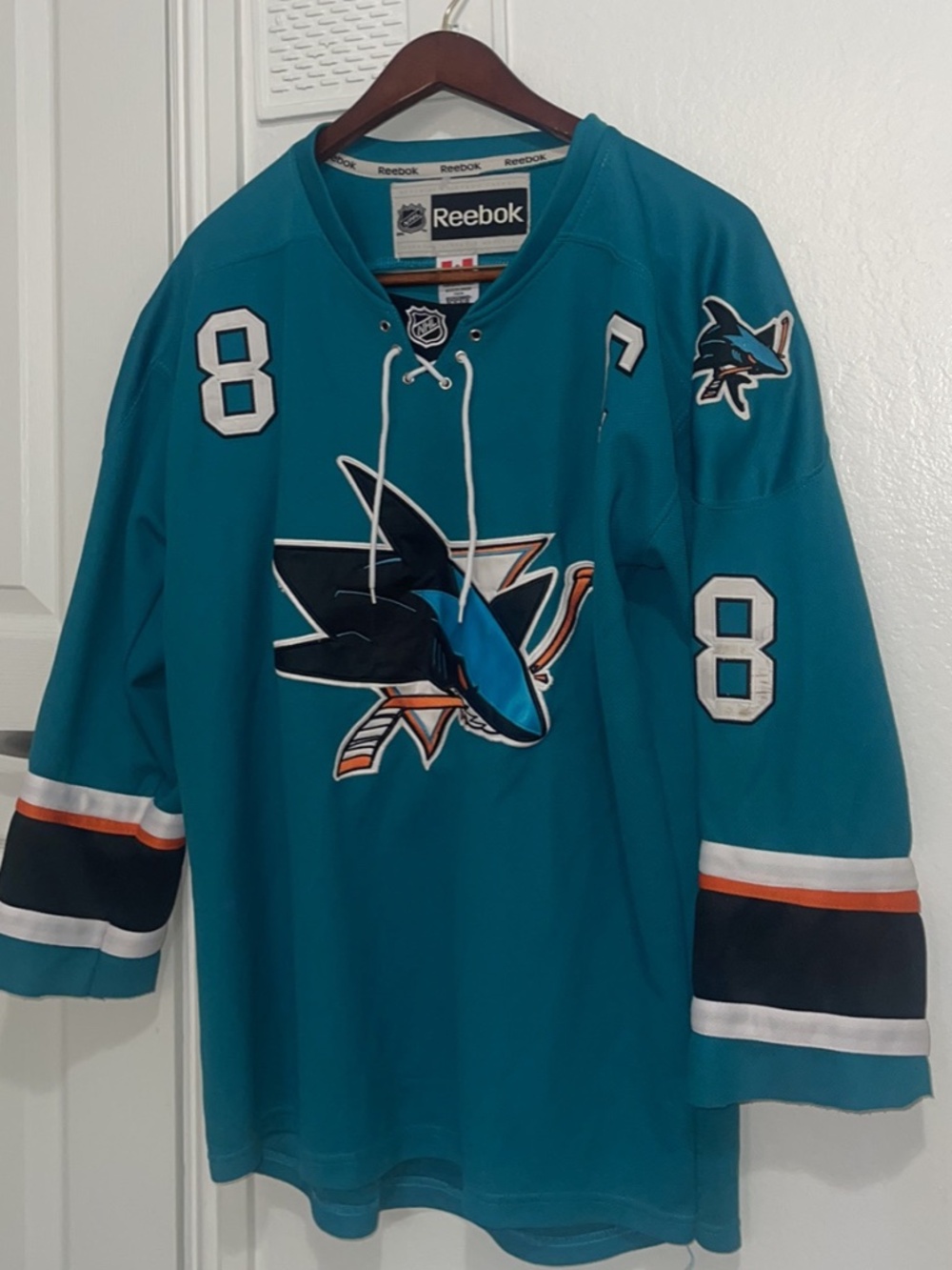 PAVELSKI sharks reebok jersey🦈